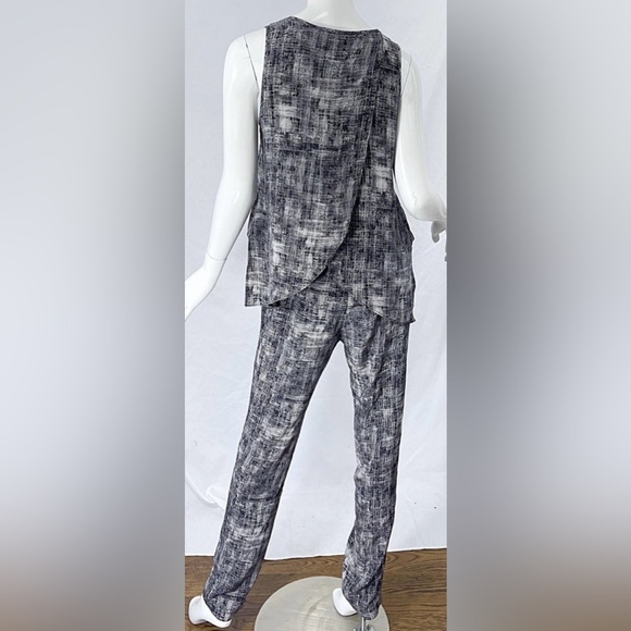 10 Crosby Derek Lam Black and White Silk Wing Back Sleeveless Jumpsuit Size 2 - Picture 2 of 9